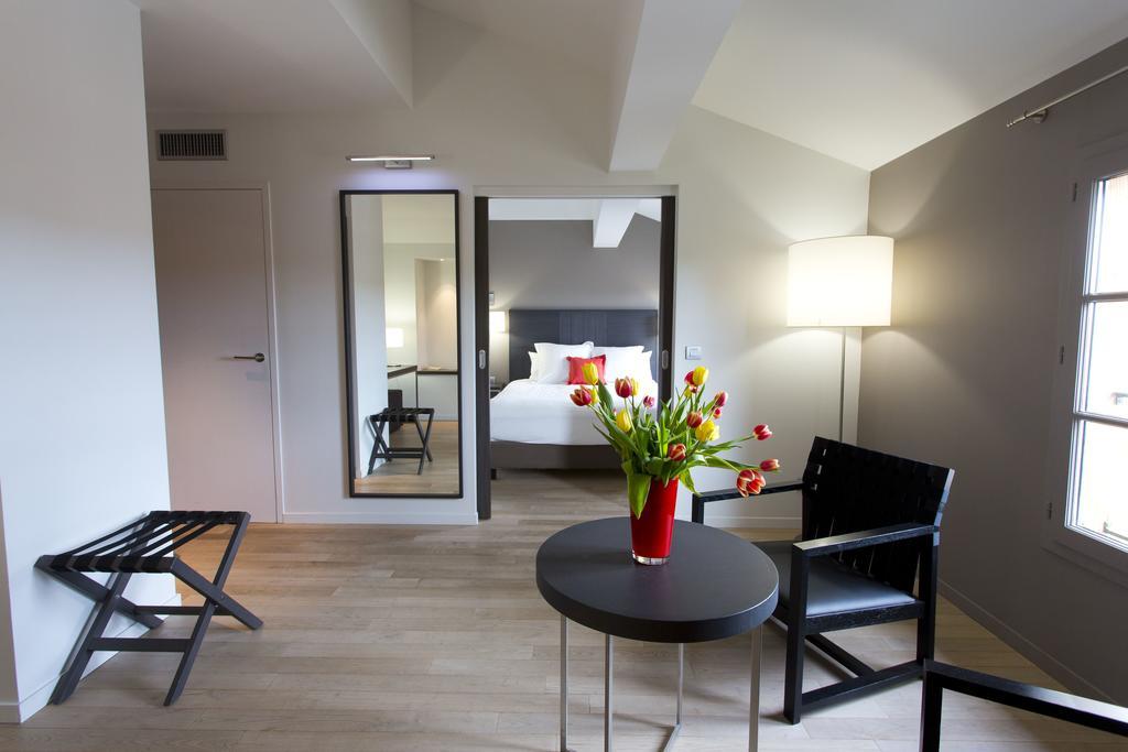 Grand Hotel De Castres מראה חיצוני תמונה