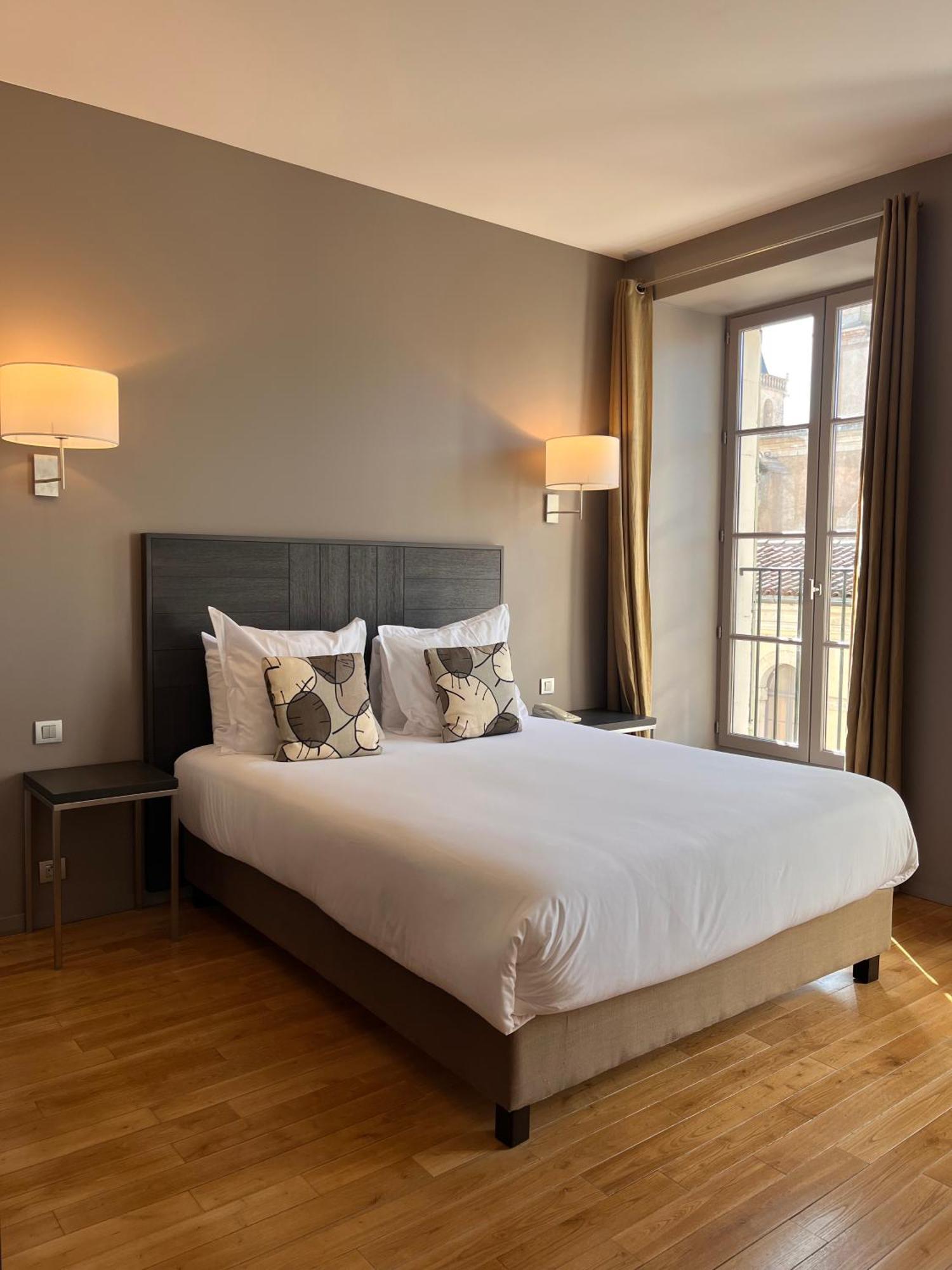 Grand Hotel De Castres מראה חיצוני תמונה